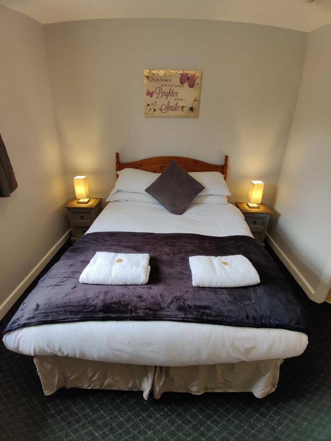 Woolpack Inn Chichester Bagian luar foto