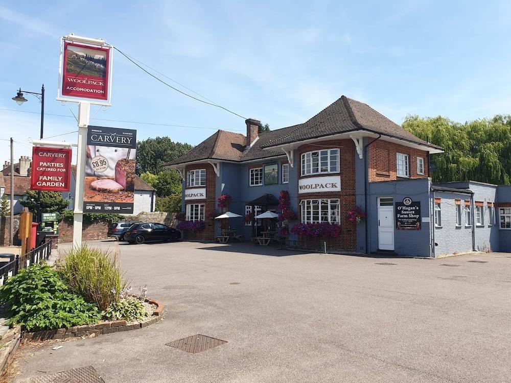 Woolpack Inn Chichester Bagian luar foto